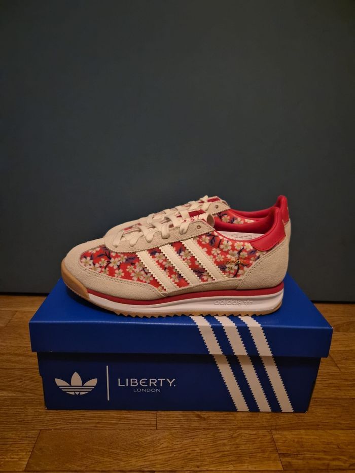 🌸 Adidas SL 72 RS x Liberty London – Neuves, Édition Limitée Florale ! 🌸 - photo numéro 3