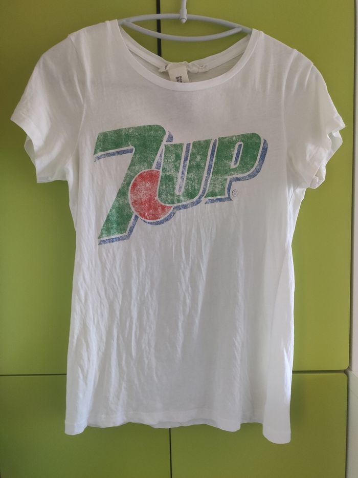 H&M tee shirt Sprite XS