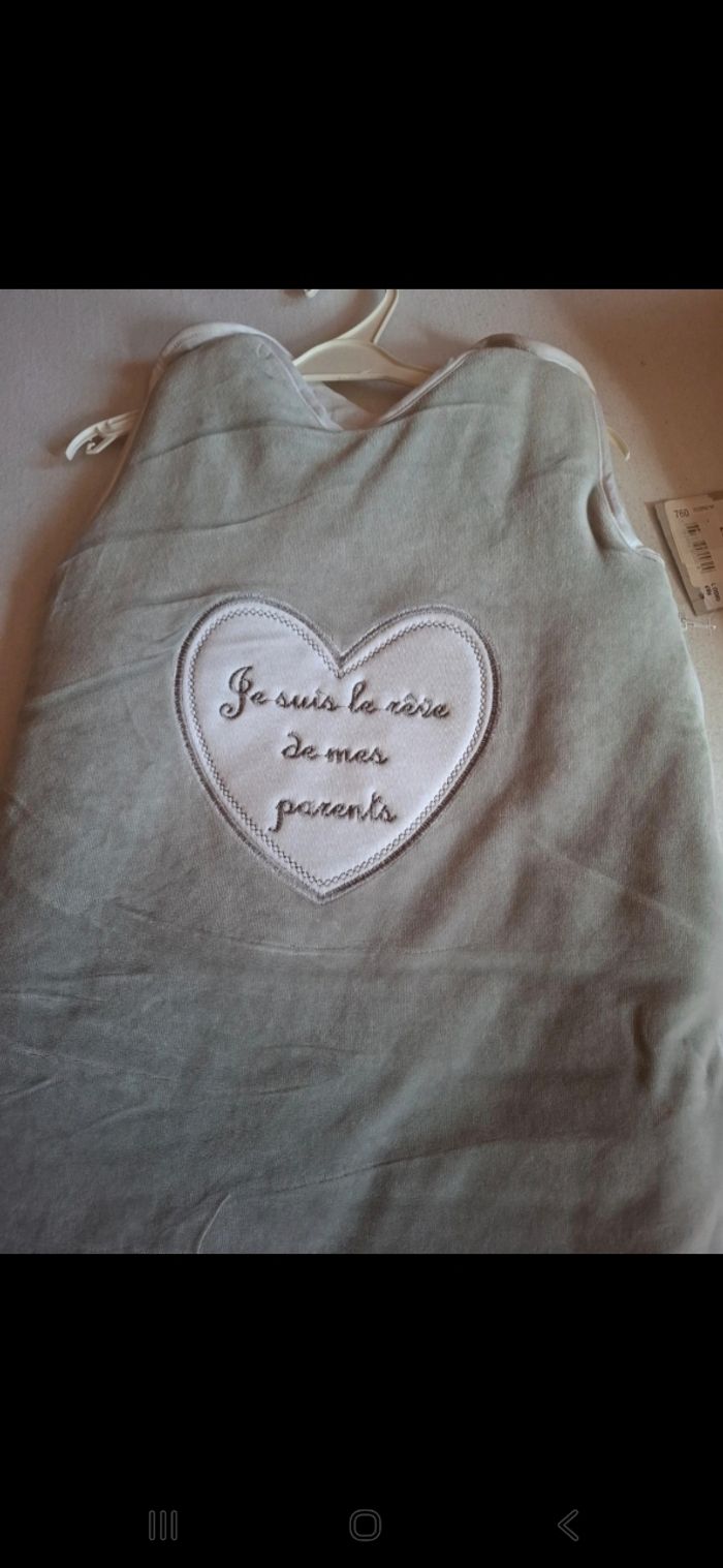 Gigoteuse et couverture