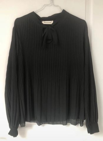 Blouse fluide noir taille unique plissé