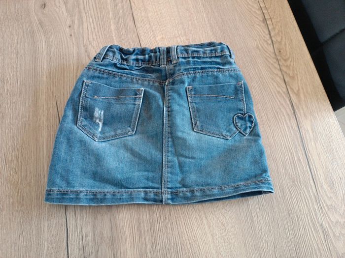 Jupe en jean en 6 ans tape à l'oeil - photo numéro 2