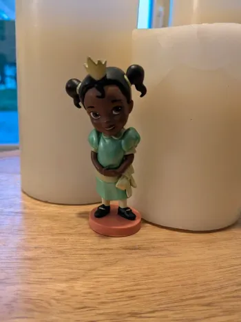 Figurine animator la princesse et la grenouille de chez Disney store