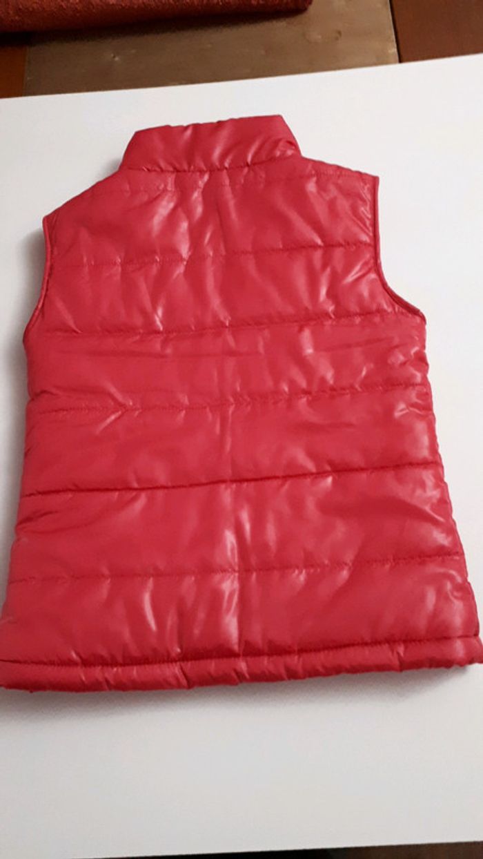 *Doudoune sans manche 6 ans - photo numéro 2