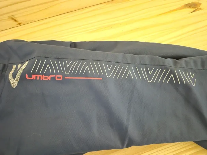 Jogging umbro - photo numéro 3