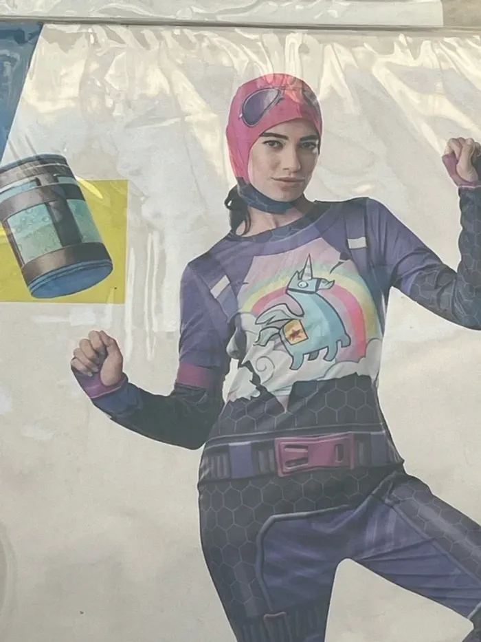 Déguisement ados fille 140 cm Fortnite Brite Bomber neuf - photo numéro 4