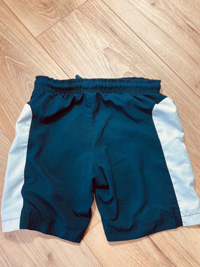 Taille 6 ans short garçon Lacoste bleu marine - photo numéro 4