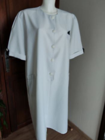Robe blanche rayée vintage taille 5 fabriquée en France