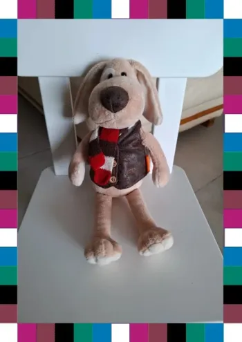 Peluche chien