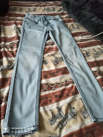 Jeans bleu clair skinny 10 ans