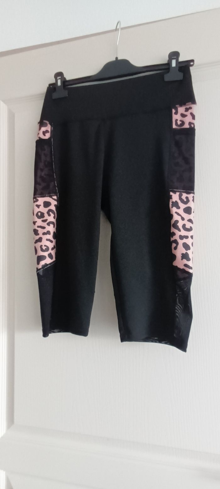 Legging de sport neuf .