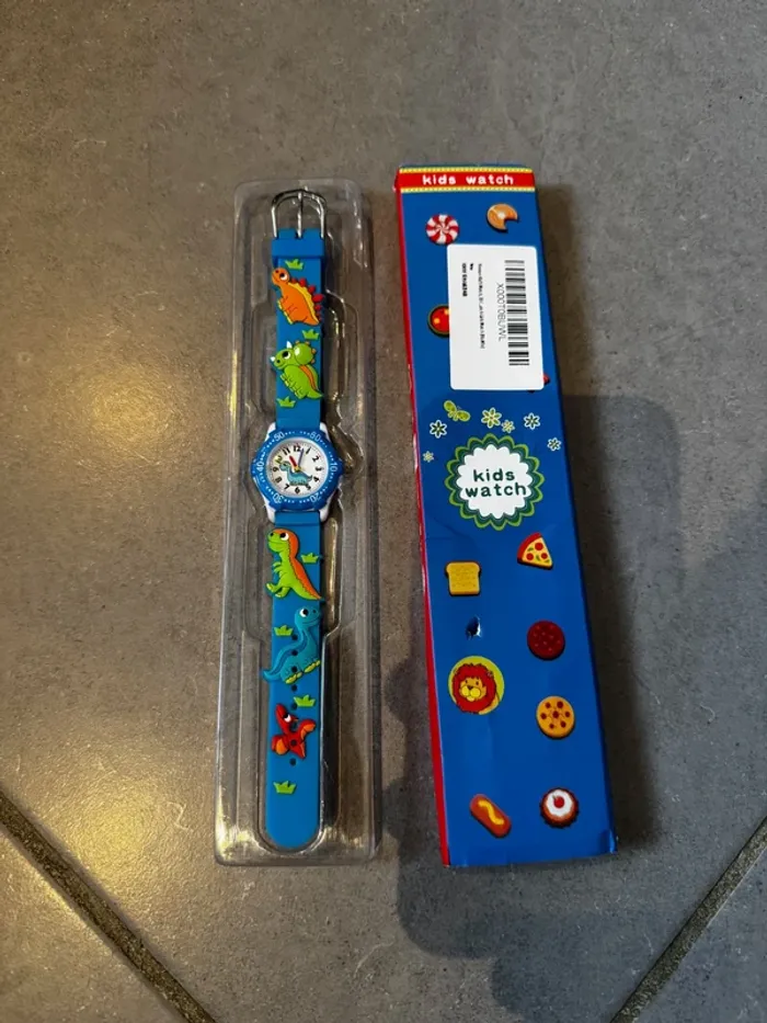 Montre enfants à aiguille avec molette tournante - Kids Watch 3D - Dinosaure / Dino - photo numéro 2