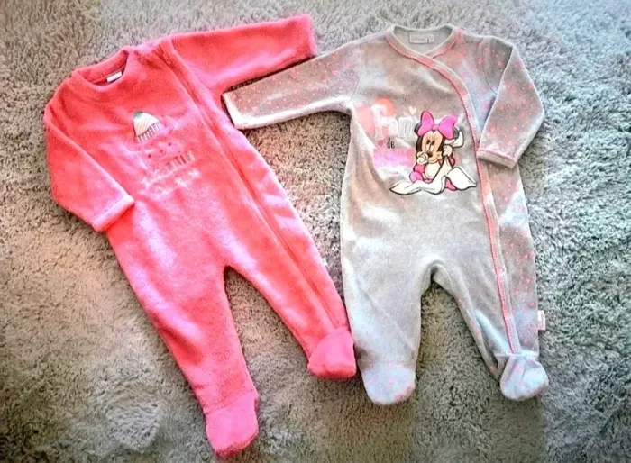 Lot de pyjamas