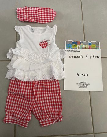 Ensemble fille 3 mois