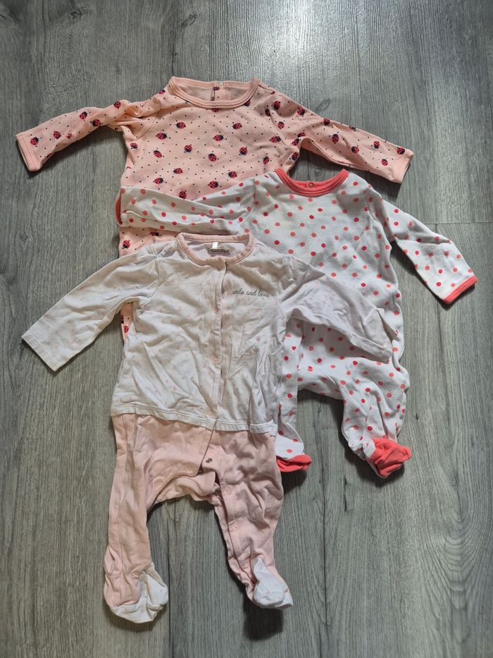 3 Pyjamas manches longues 6 mois