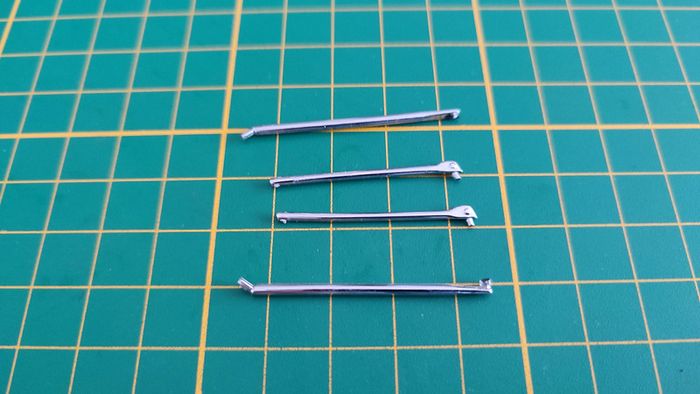 Barre de fixation à coller pièce miniature Kyosho Lamborghini Miura P400 SV 1/18 1/18e 1/18ème #B11