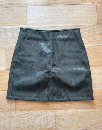 🐍 Mini jupe effet peau de serpent – Molly Bracken – Taille XS
