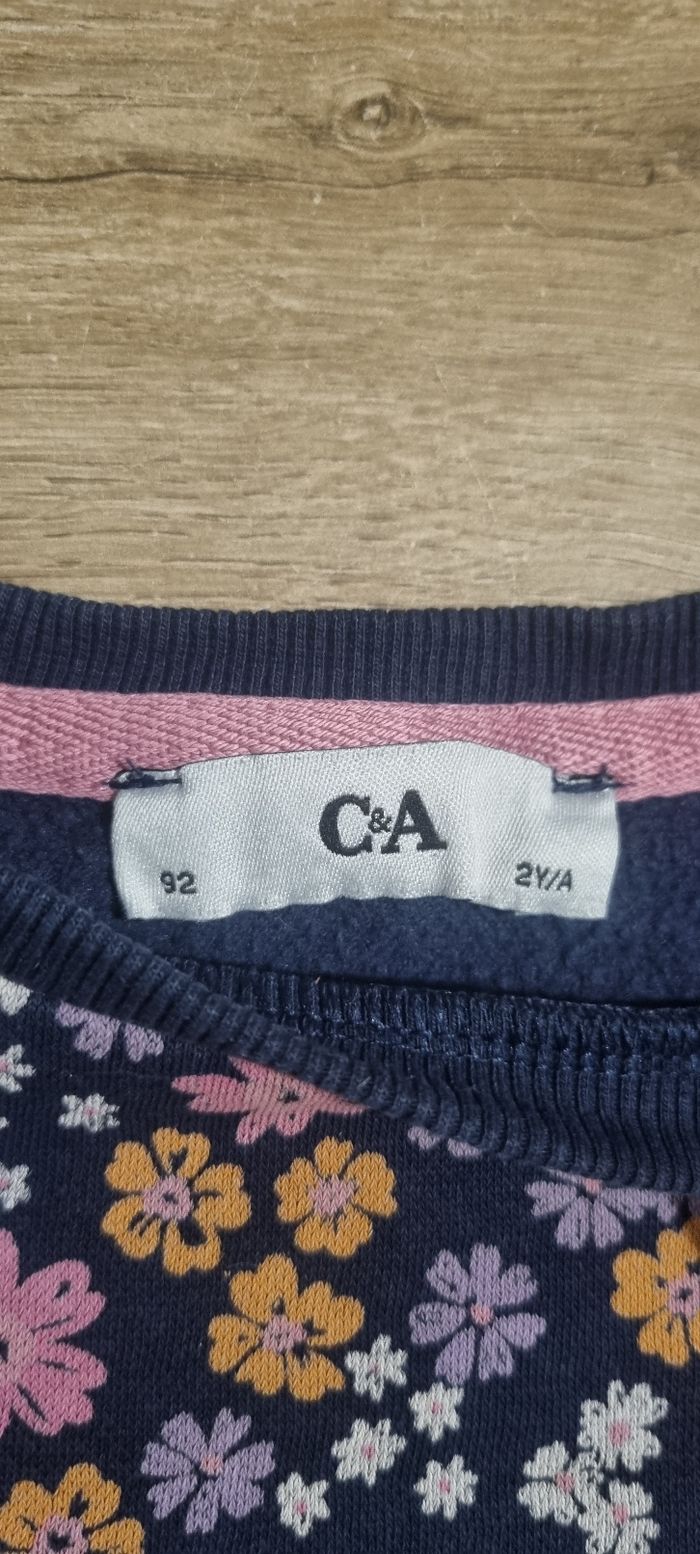 Pull fleuri C&A 24 mois 🌸 - photo numéro 3