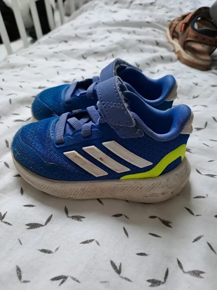 Baskets adidas - photo numéro 3