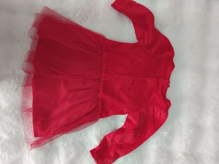 Robe Minnie Noël Disney ,neuf avec étiquettes, taille  6 mois - photo numéro 6