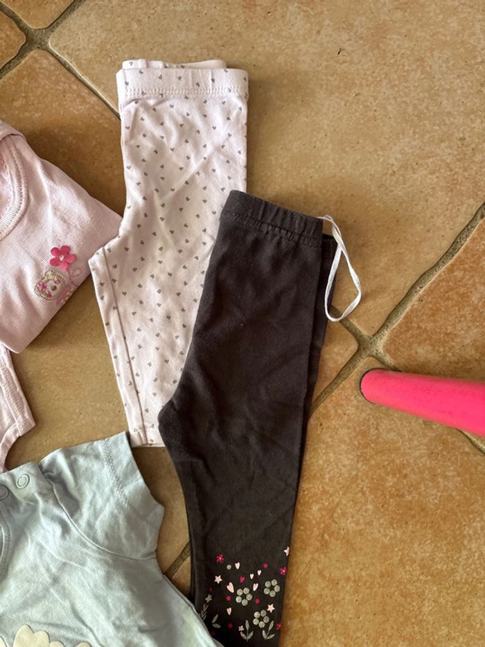 Lot de 24 vêtements en 6 mois - photo numéro 5