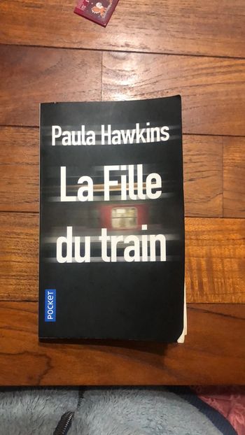 Livre La fille du train