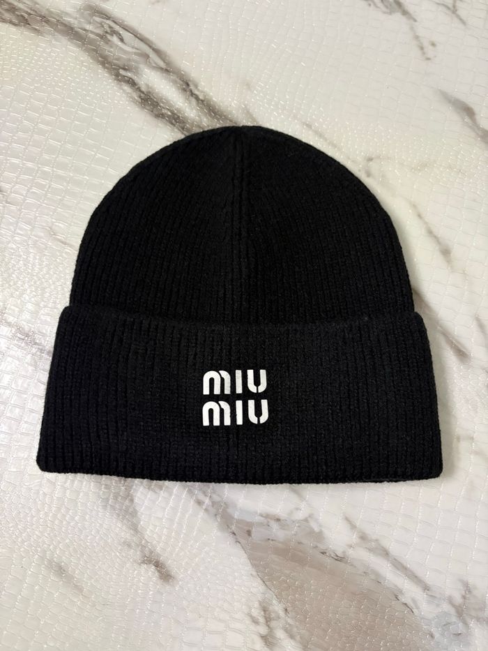 Bonnet Miu Miu noir - photo numéro 3