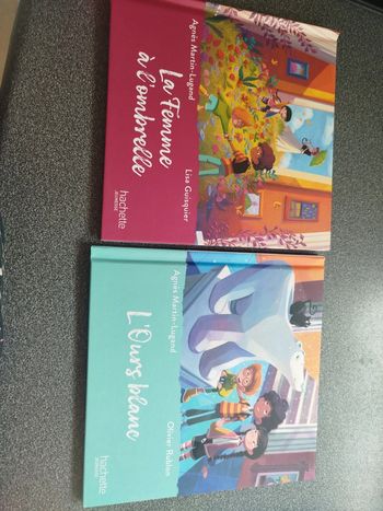 Livre macdo l ours blanc et la femme a l ombrelles