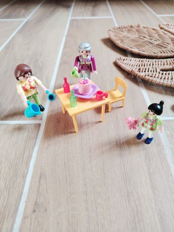 🎂Playmobil lot figurines personnages goûter d'anniversaire maman, mamie et petite fille