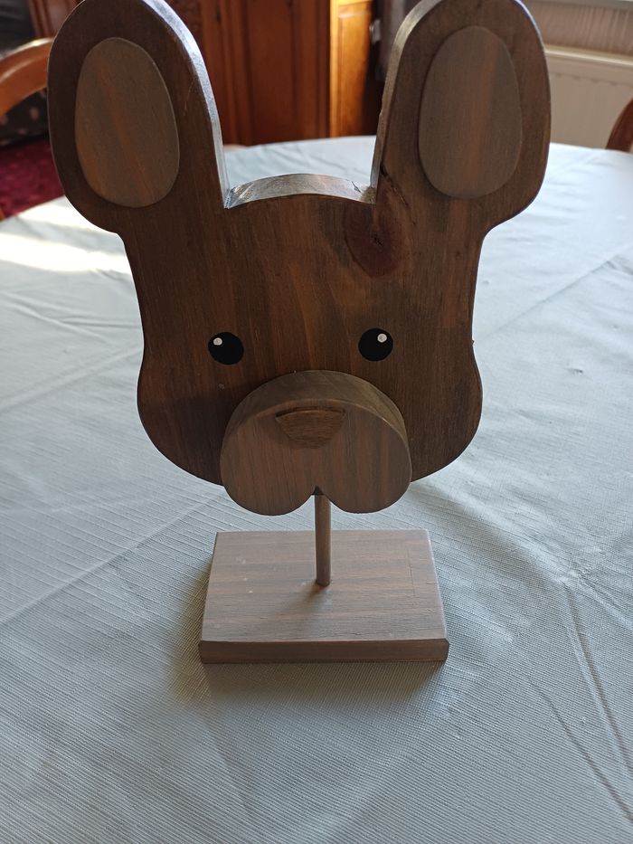 Porte lunettes bouledogue 28 cm