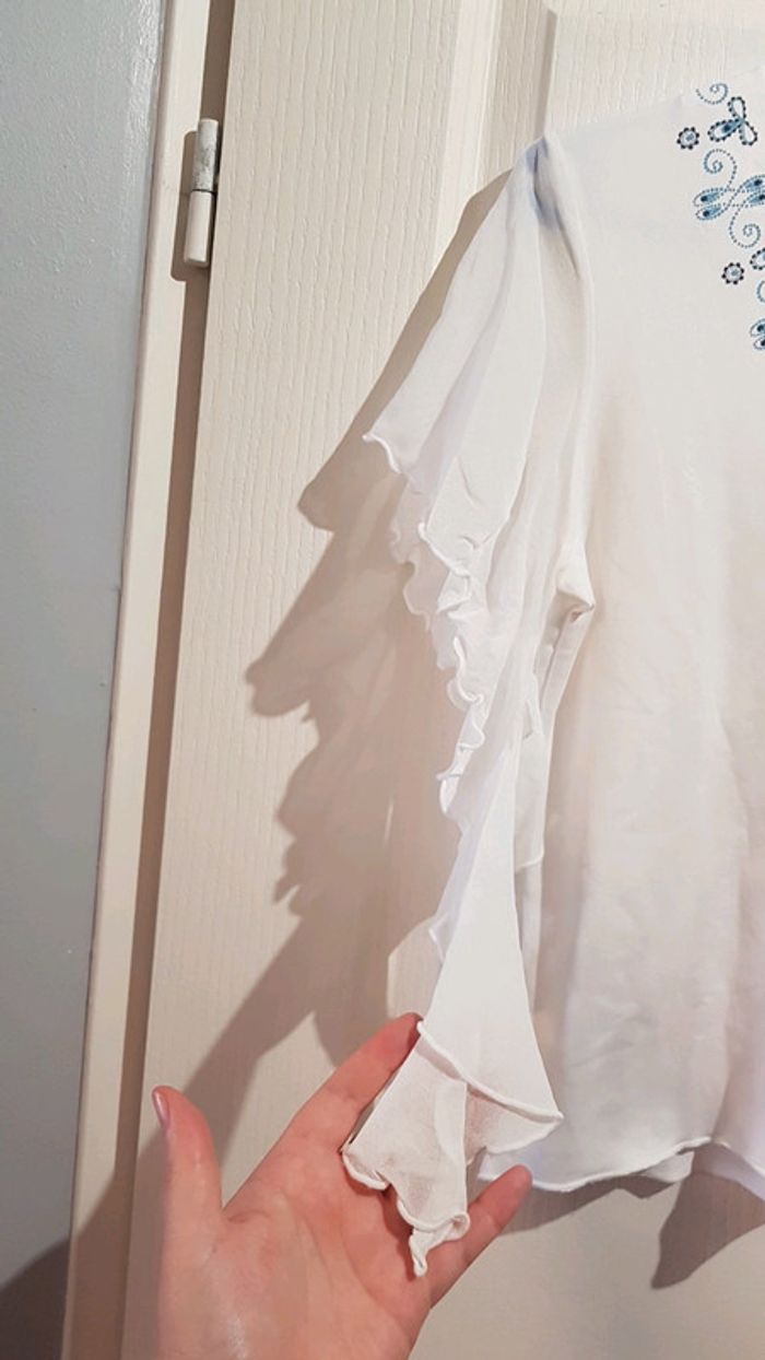 Tee shirt blanc manches papillons - photo numéro 3