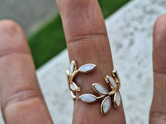 Bague Ouverte réglable en feuille Doré minimaliste, feuille en nacre blanche, feuille de Dainty - photo numéro 5