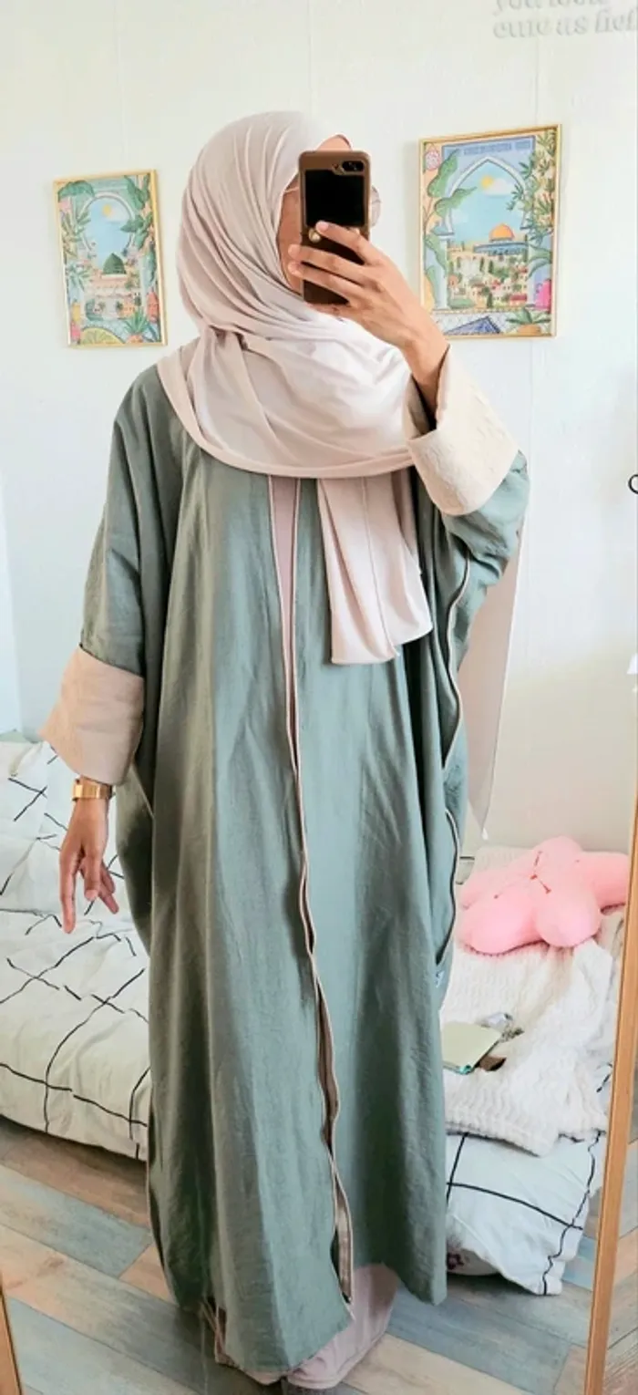Abaya vert d'eau Jennah boutique NEUVE avec étiquette jamais porté - photo numéro 14