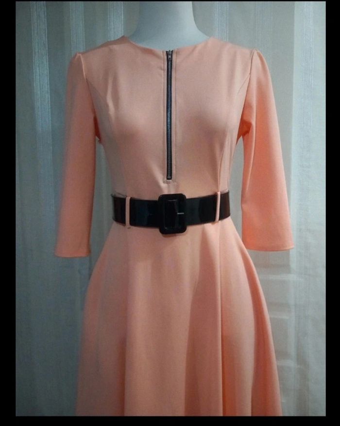 Robes pour les belles occasions🧡 - photo numéro 3