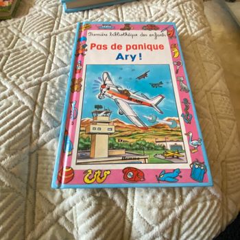 Livre  pas de panique ARY