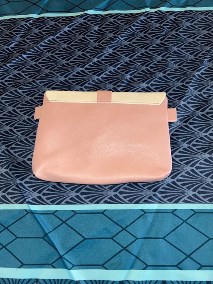 Pochette - photo numéro 3