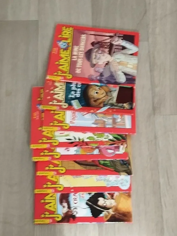 Lot de 8 magazines J’aime lire année 2022-23 L039 - photo numéro 2