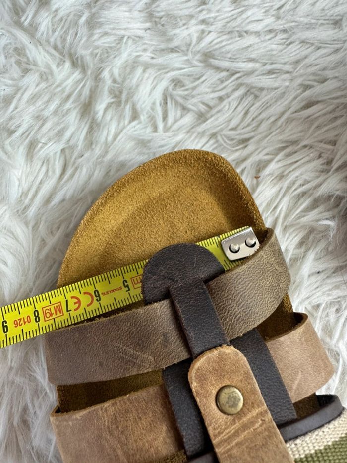 Paire de sandales Plakton taille 33 - photo numéro 7