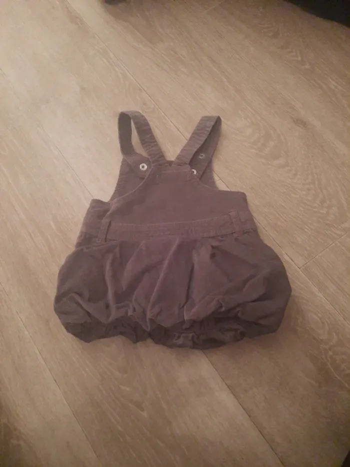 Robe grise 3 mois - photo numéro 4