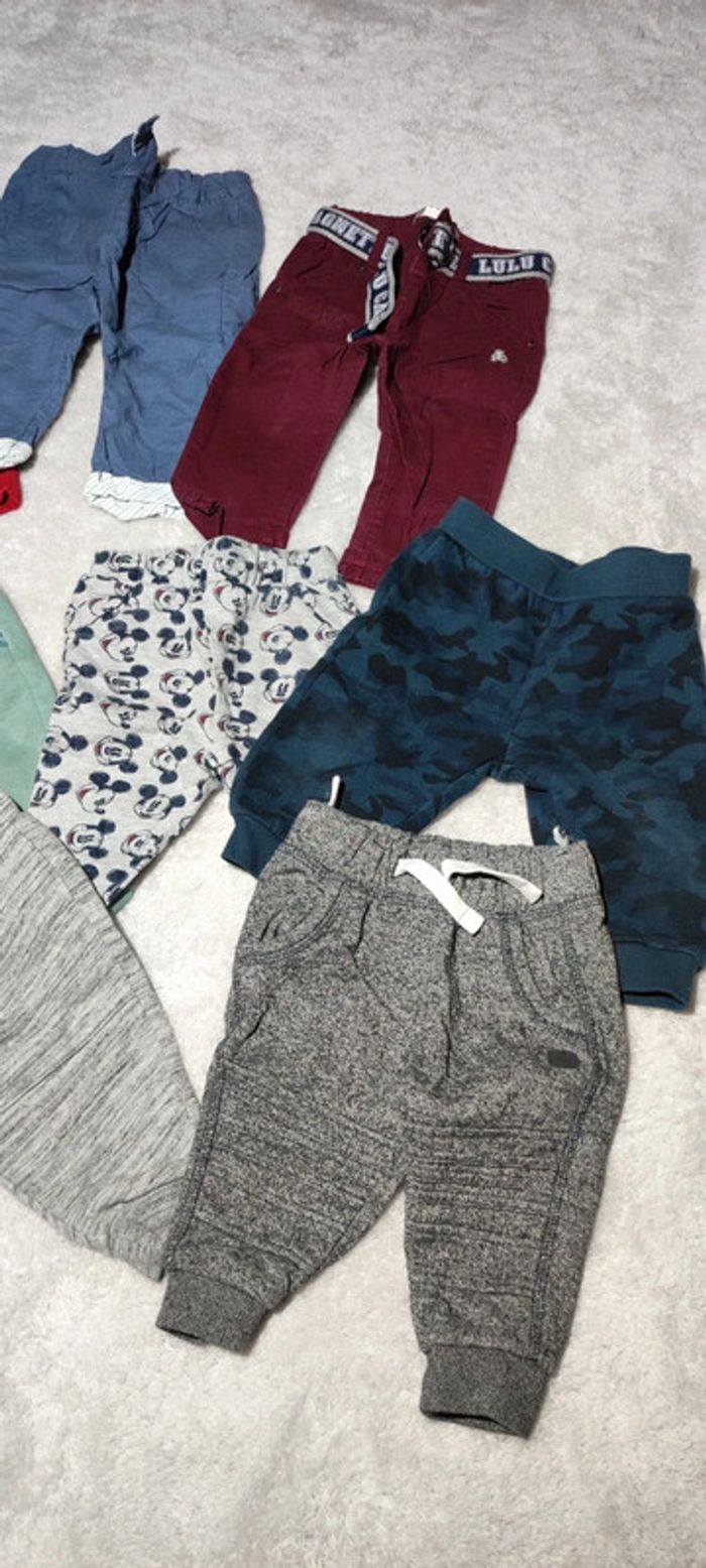Lot pantalons garçon 6 mois - photo numéro 2