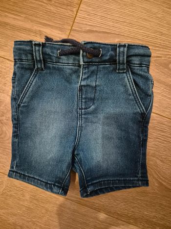 Short jean