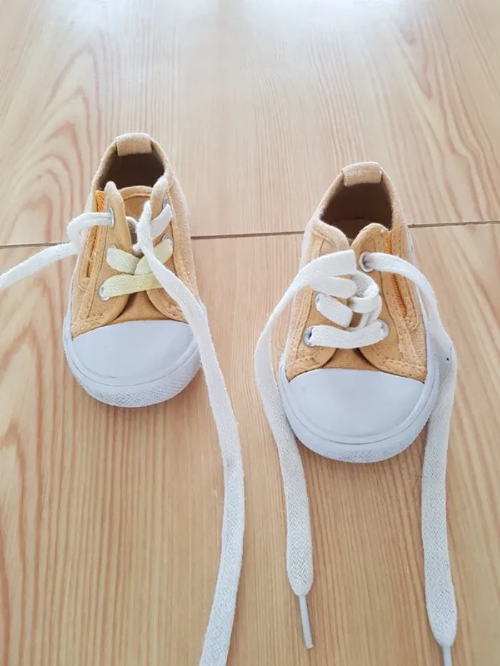 Chaussure 🔄 - photo numéro 2