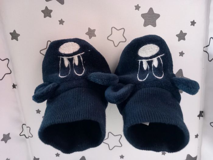 Ensemble + chausson Mickey - photo numéro 8