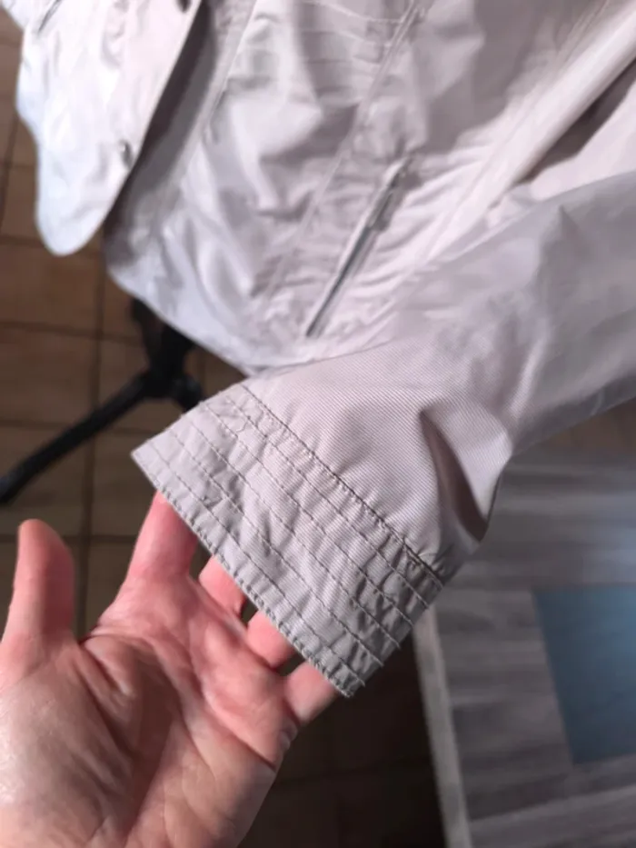 Jolie veste légère imperméable - photo numéro 7