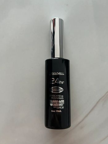 Mascara noir neuf