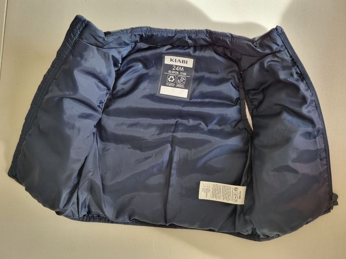 Doudoune sans manches Kiabi 24 mois - photo numéro 3