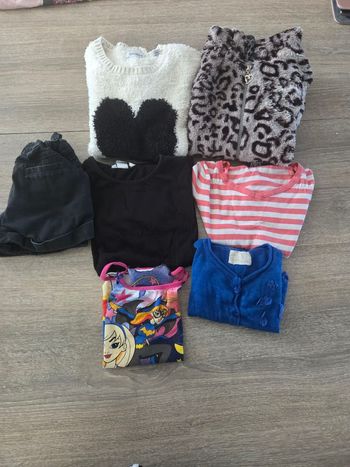 Lot vêtements fille 5-6 ans