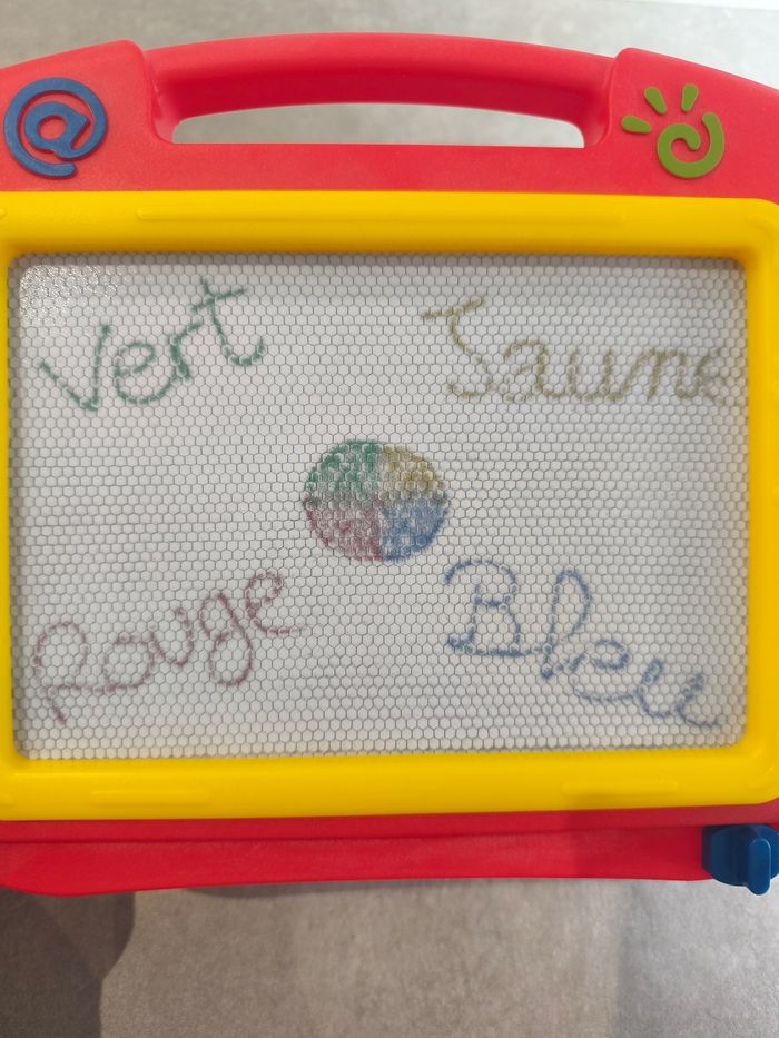 Ardoise magique enfant - photo numéro 2