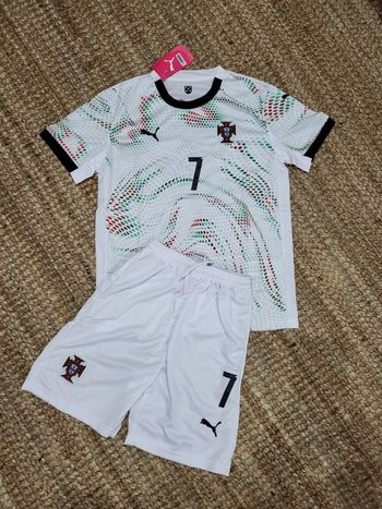 Ensemble sport enfant 