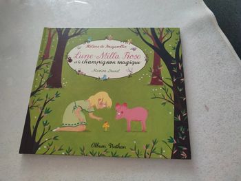 Album lune- Mila rose et le champignon magique