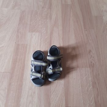 Sandale été taille 25
